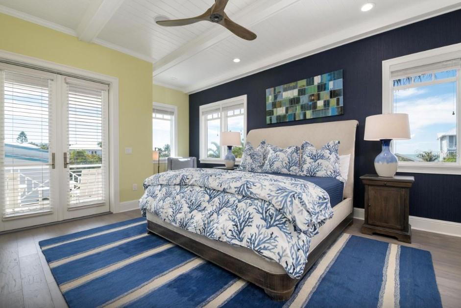 Listing photo id 50 for 110 10th Street S