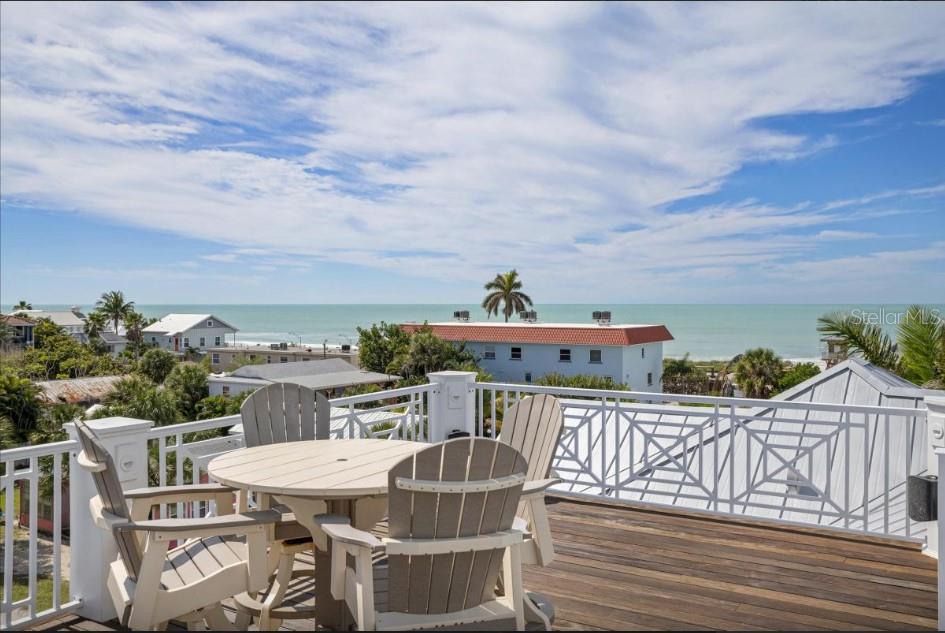 Listing photo id 58 for 110 10th Street S