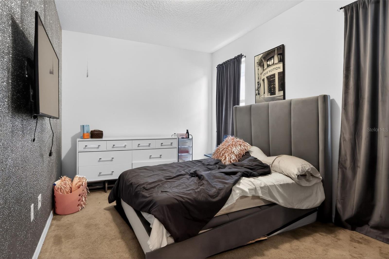 Image 23 of 31 For 2468 Verde View Drive