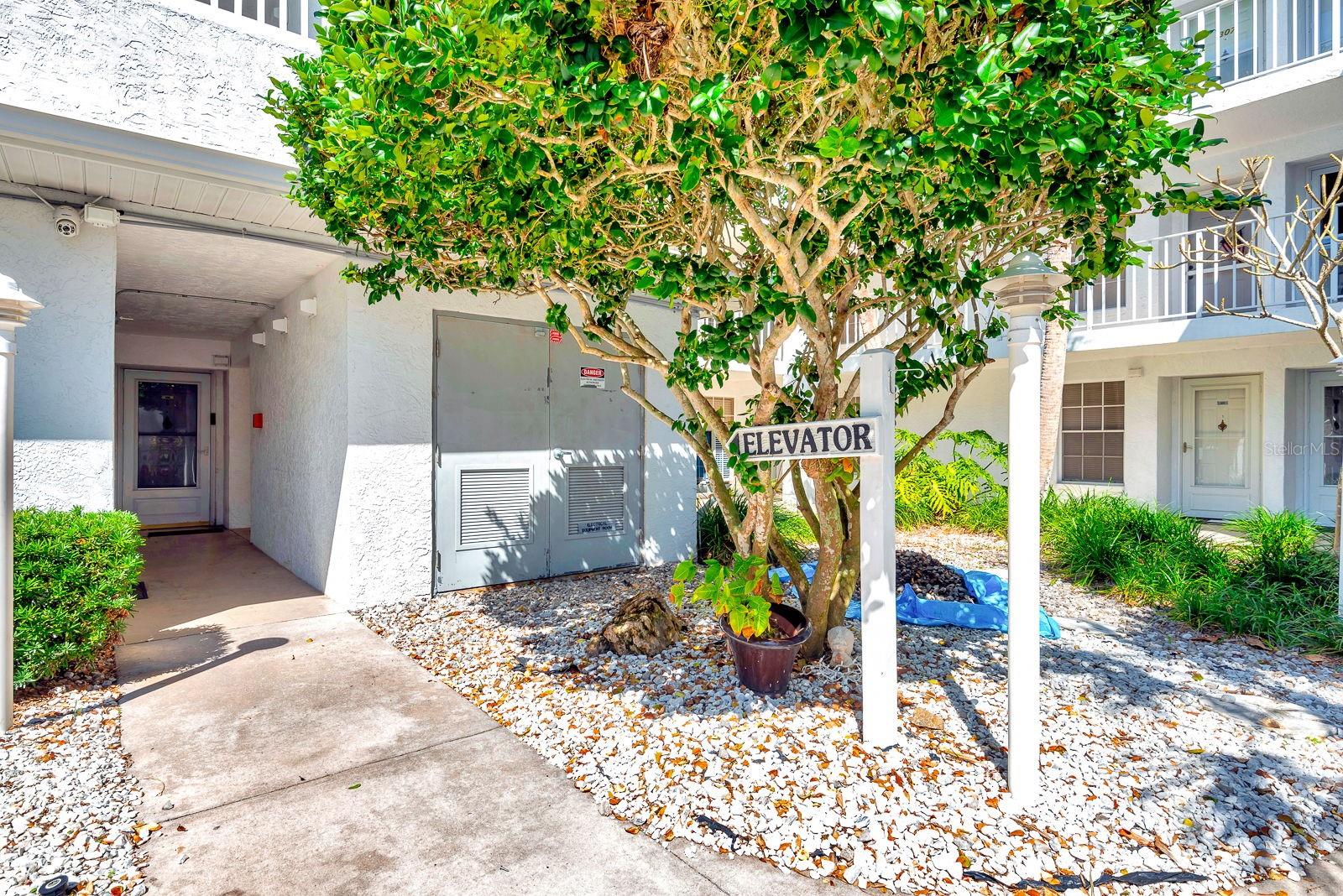 Image 26 of 34 For 6304 Pointe West Boulevard A306