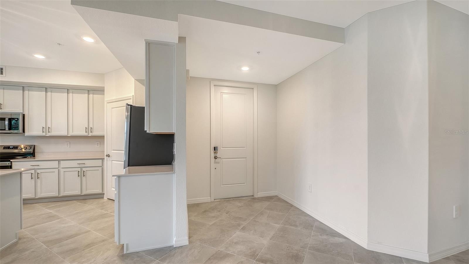 Image 17 of 43 For 5624 Summit Pointe Circle 104