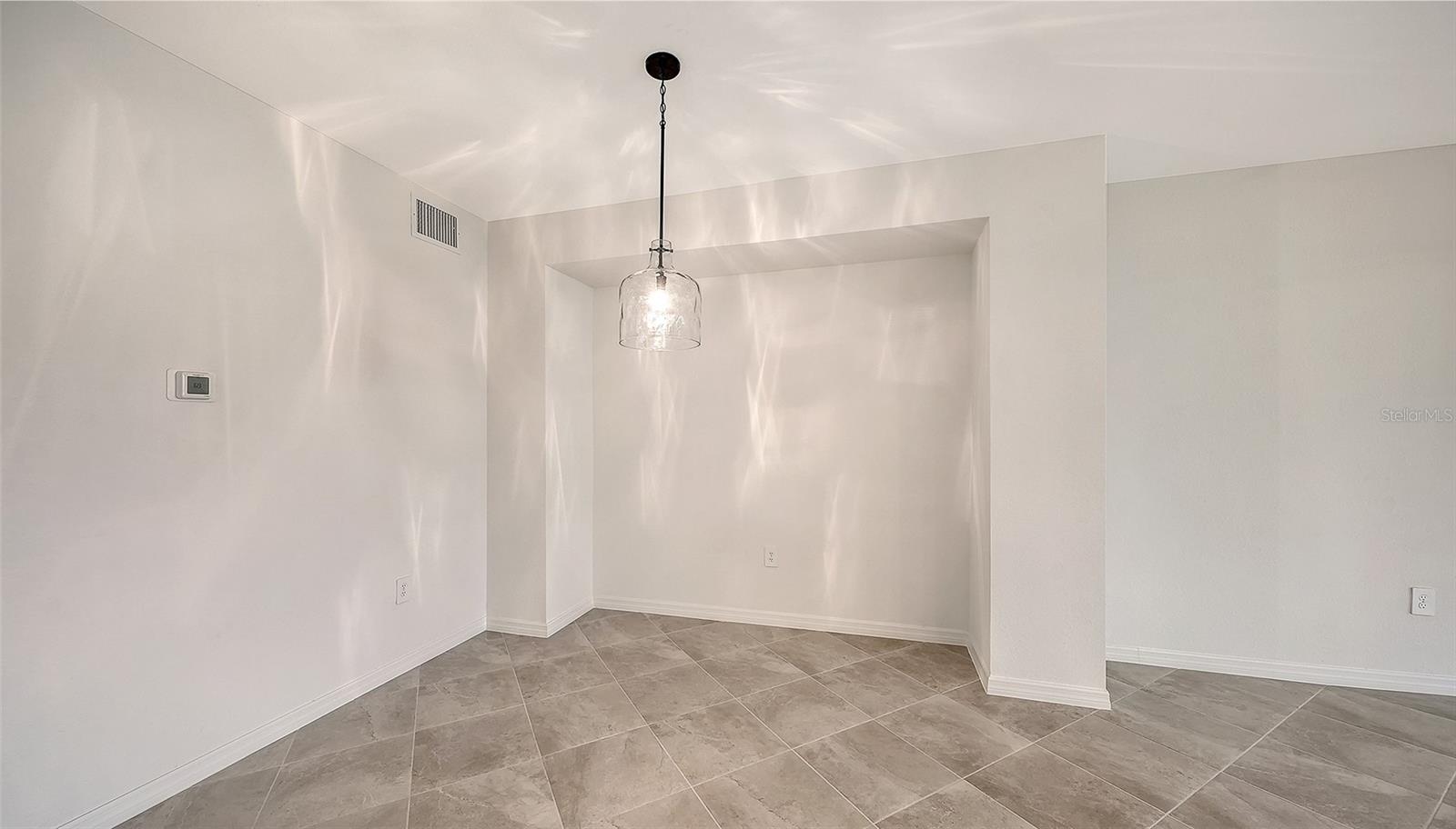 Image 18 of 43 For 5624 Summit Pointe Circle 104