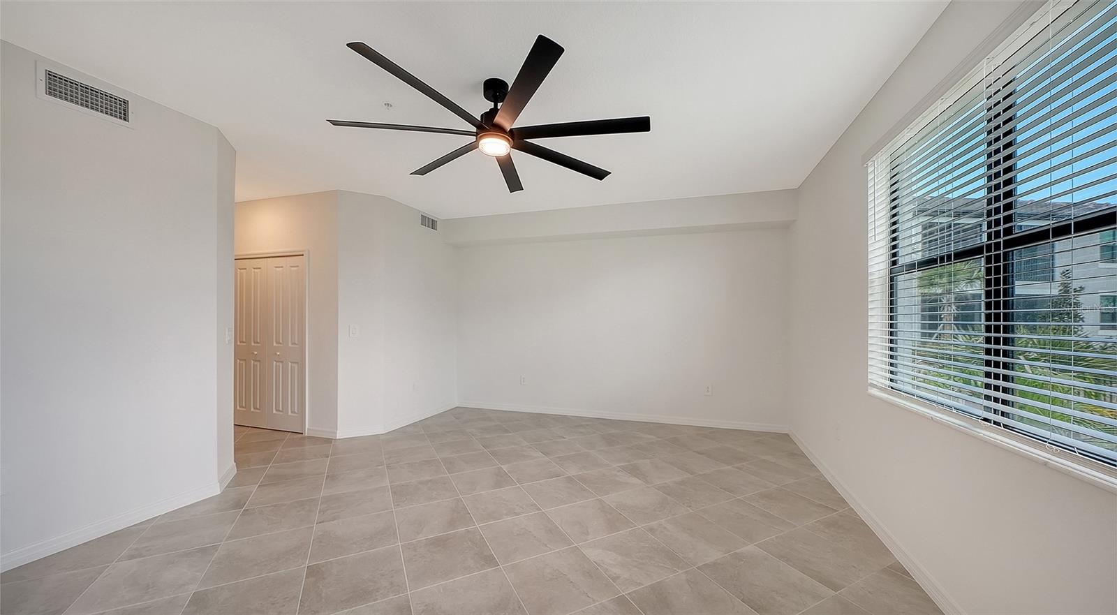 Image 30 of 43 For 5624 Summit Pointe Circle 104