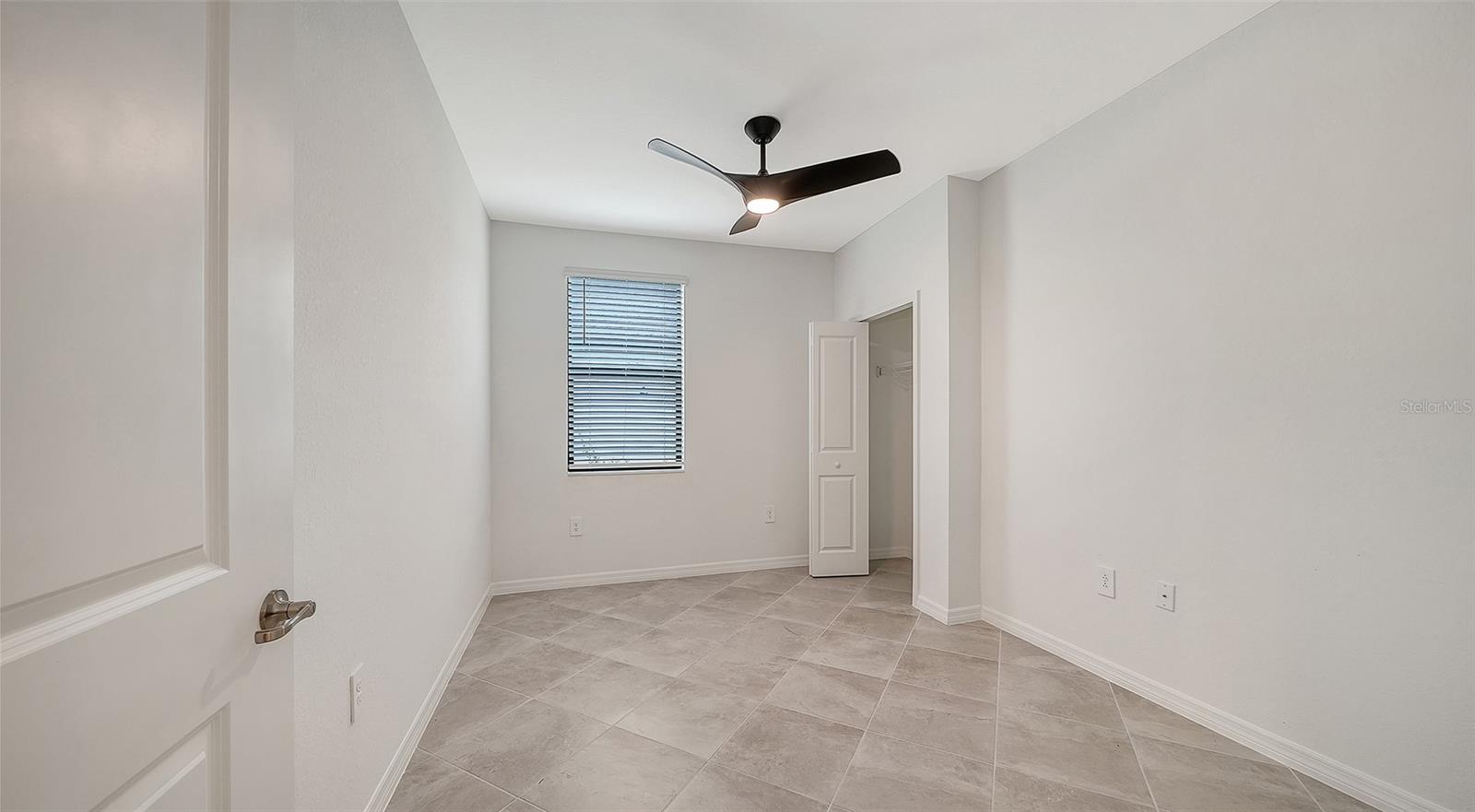 Image 34 of 43 For 5624 Summit Pointe Circle 104