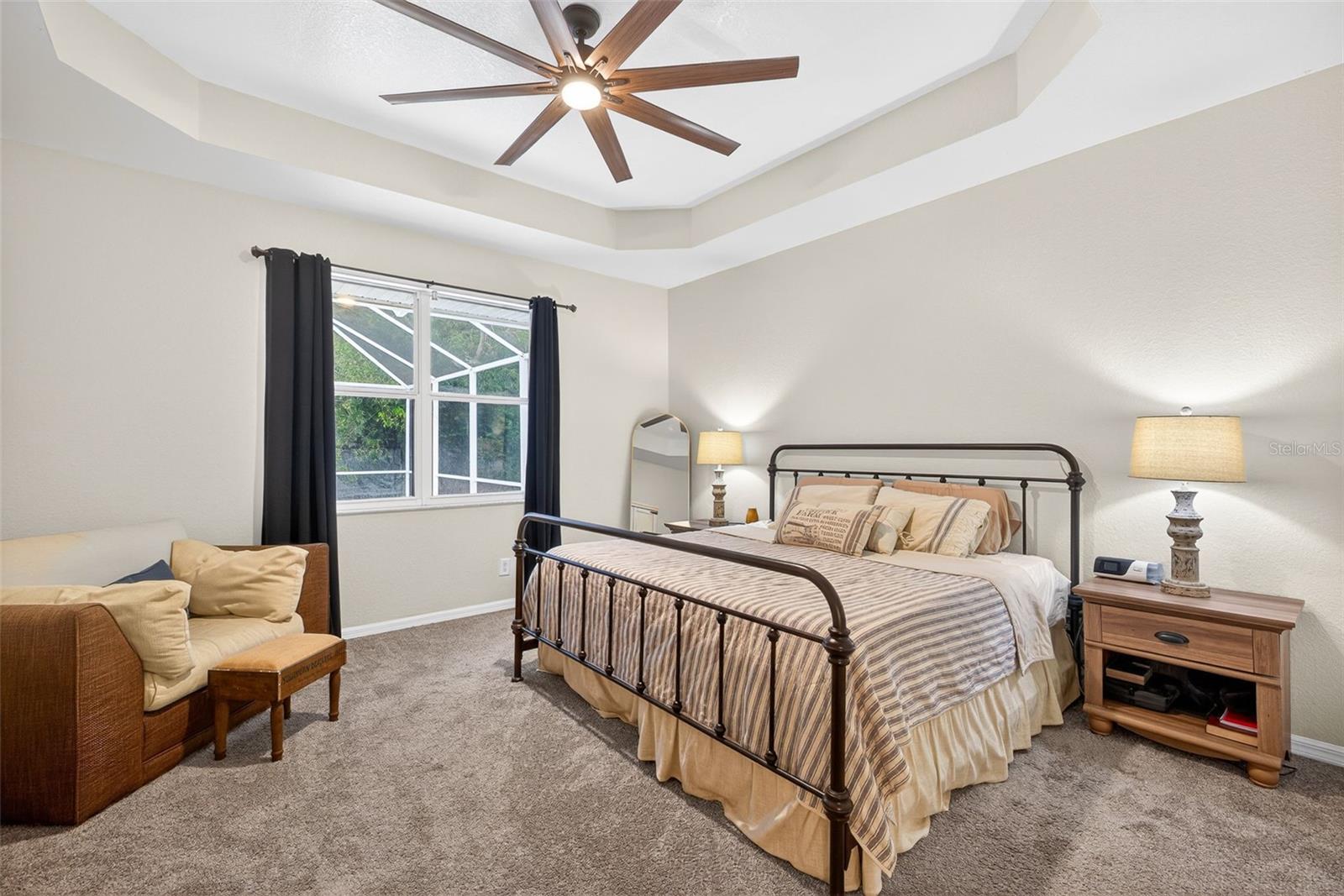 Image 18 of 36 For 5791 Golden Gate Parkway