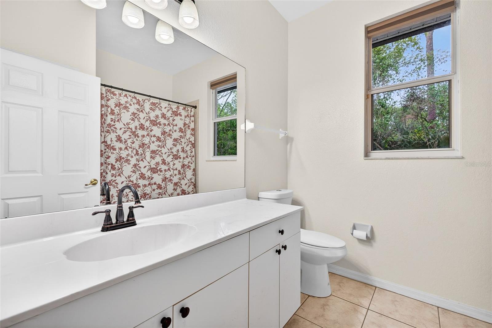 Image 24 of 36 For 5791 Golden Gate Parkway