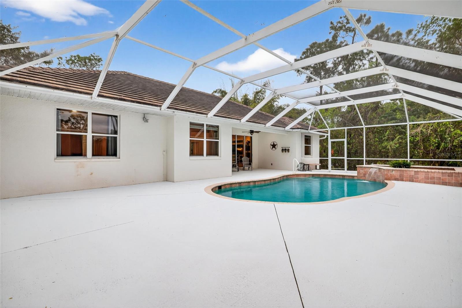 Image 29 of 36 For 5791 Golden Gate Parkway