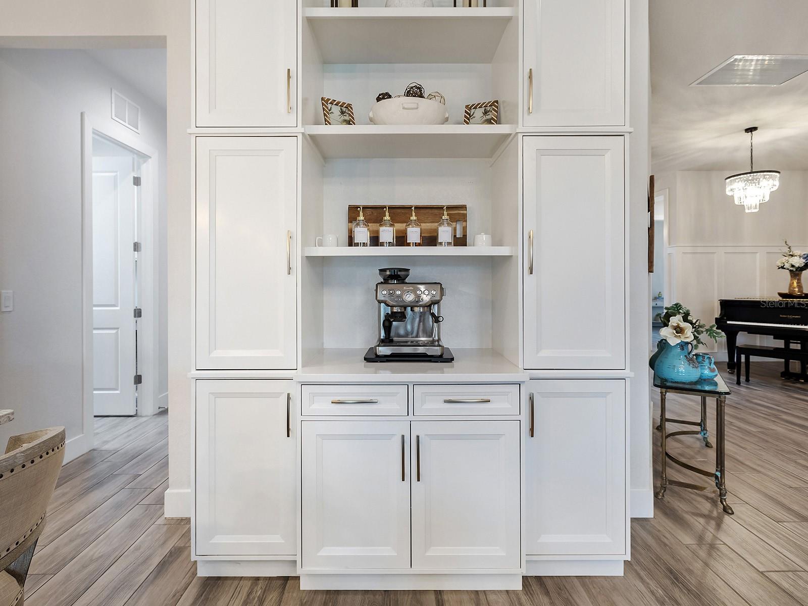 Image 19 of 66 For 8191 Redonda Loop