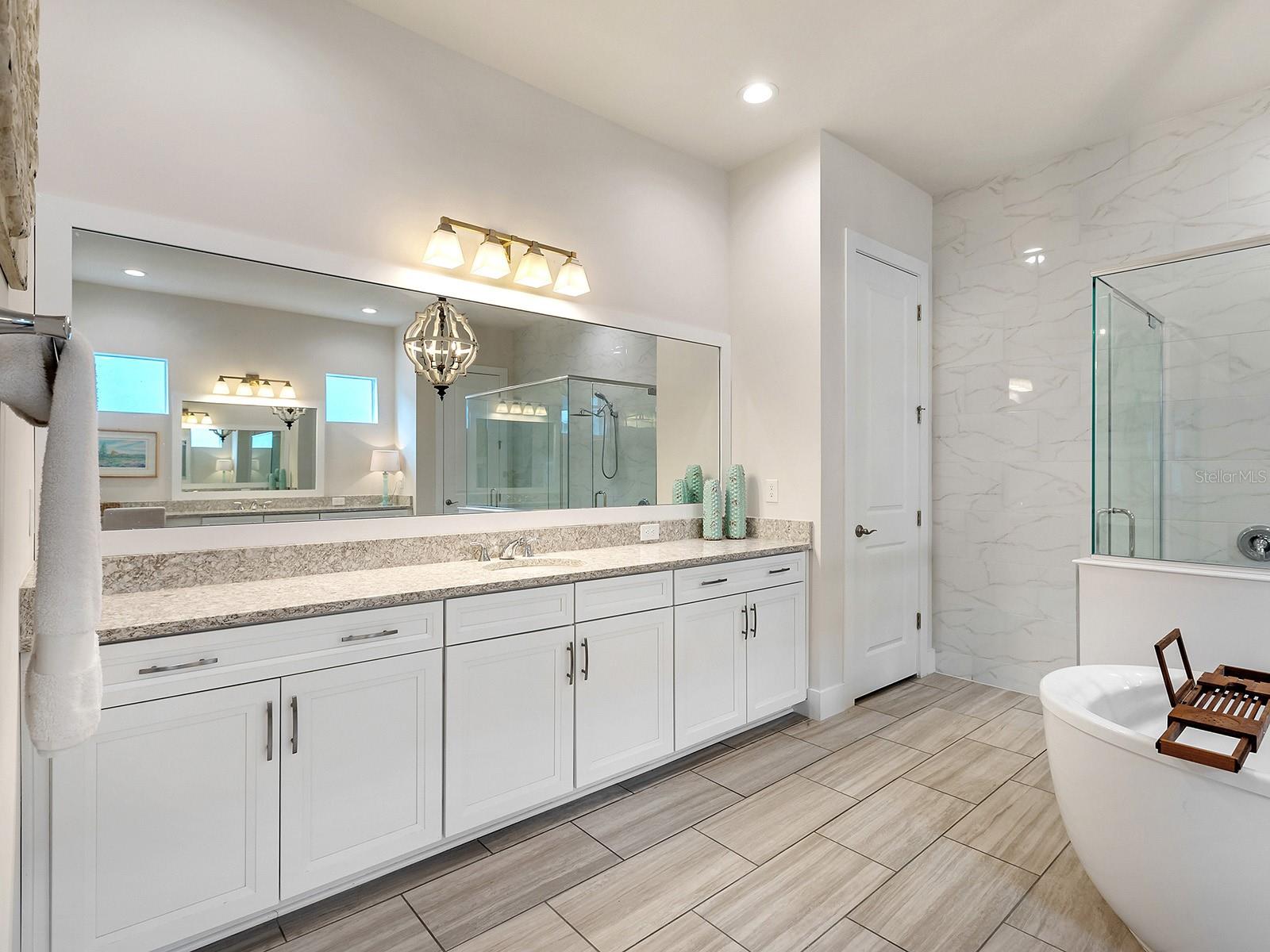 Image 34 of 66 For 8191 Redonda Loop