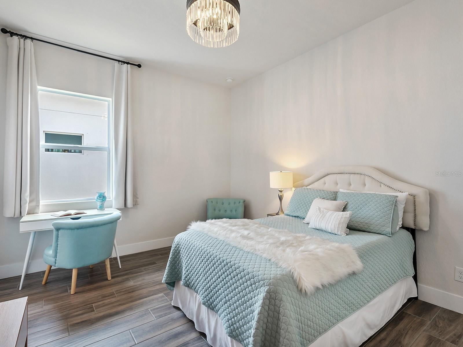 Image 35 of 66 For 8191 Redonda Loop