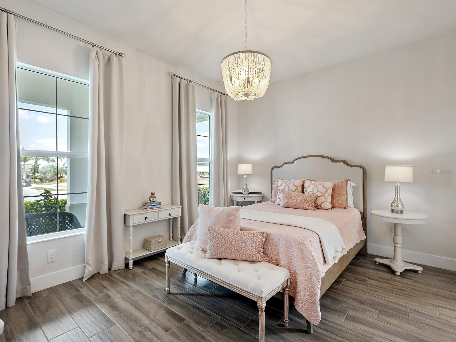 Image 37 of 66 For 8191 Redonda Loop