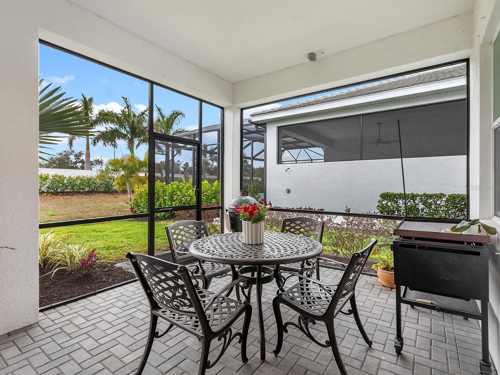 Image 42 of 66 For 8191 Redonda Loop