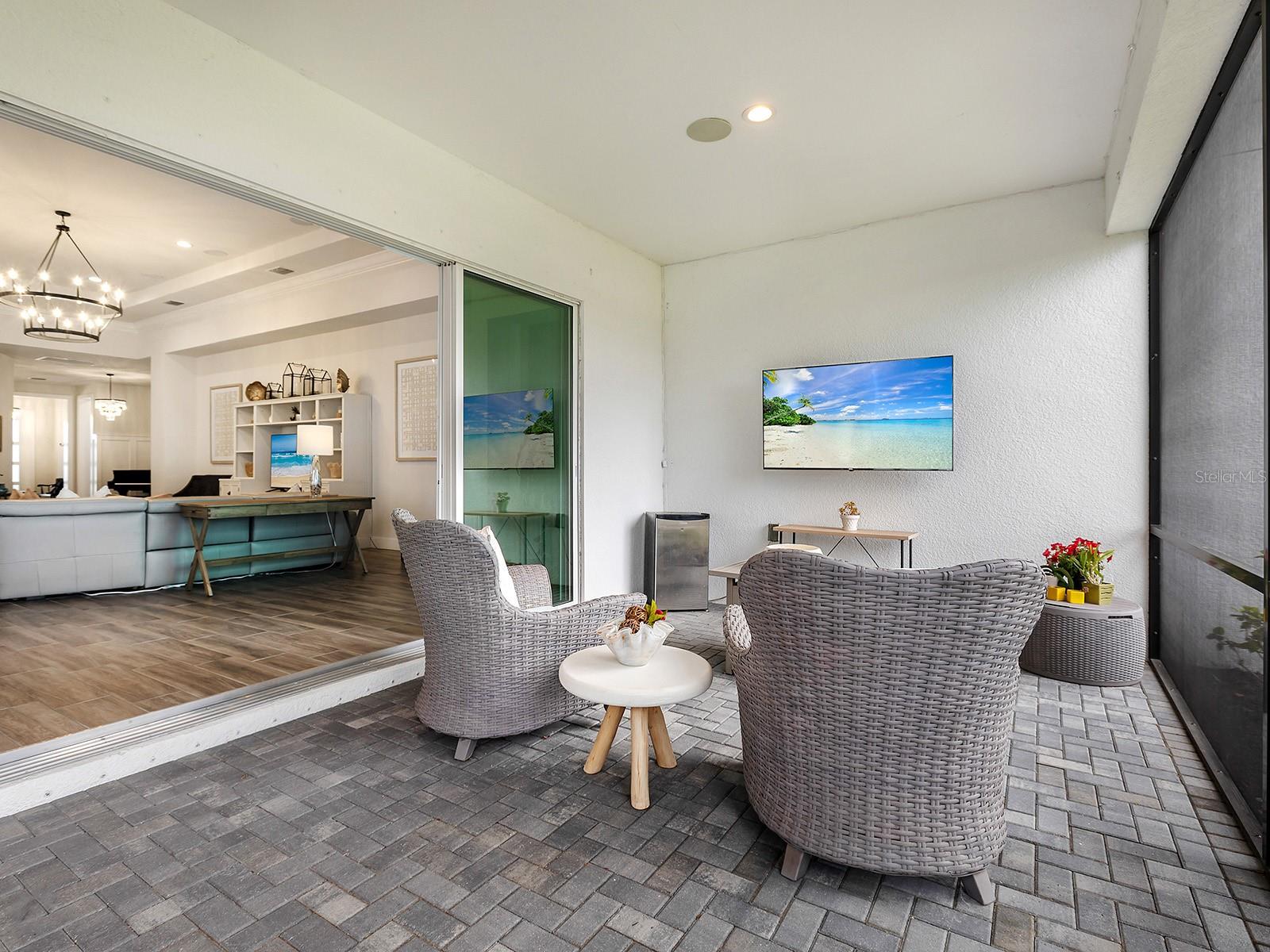 Image 44 of 66 For 8191 Redonda Loop