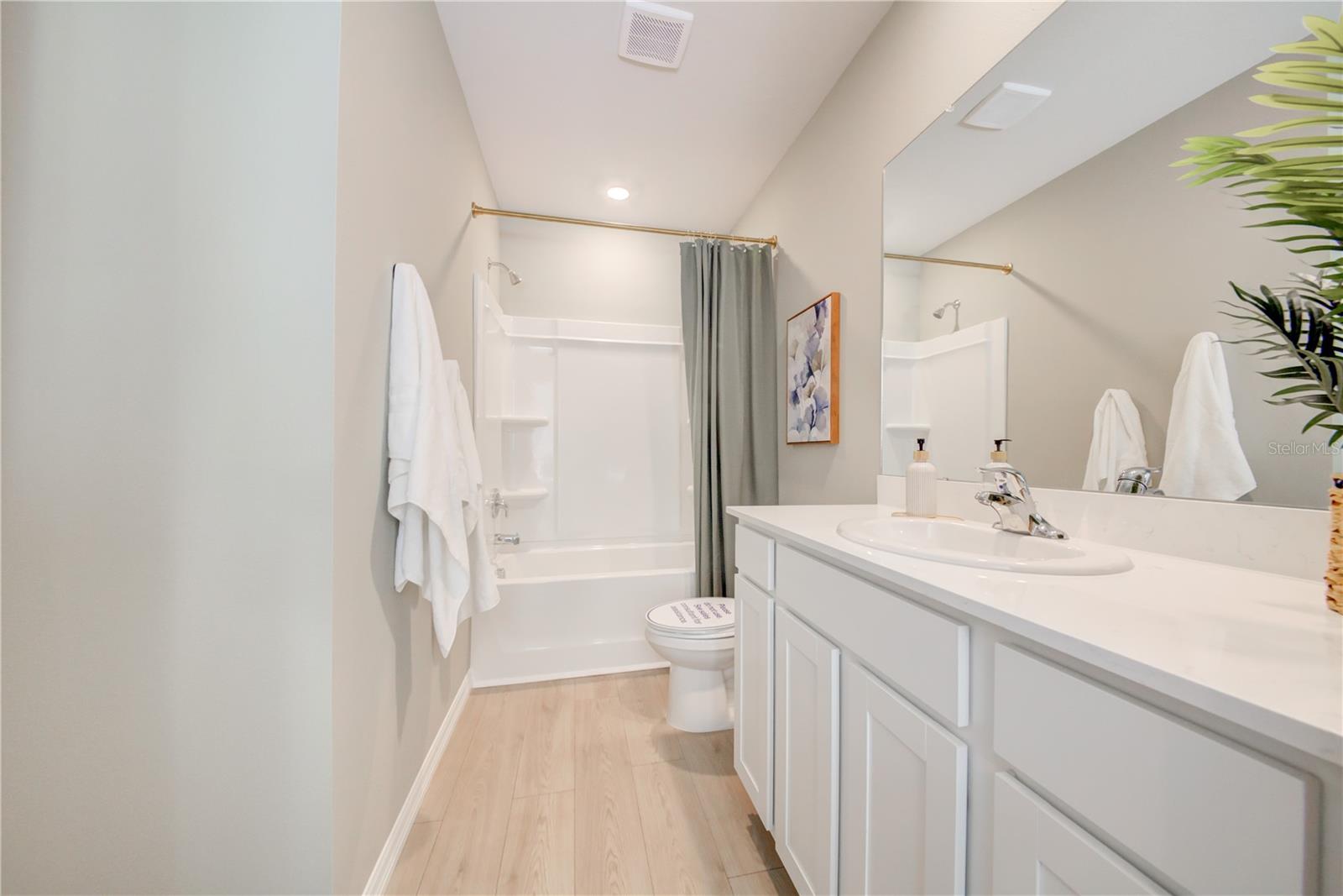 Image 18 of 21 For 12727 Iris Blossom Road