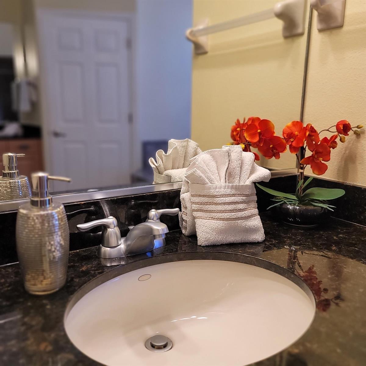 Image 16 of 41 For 3624 Peck Street