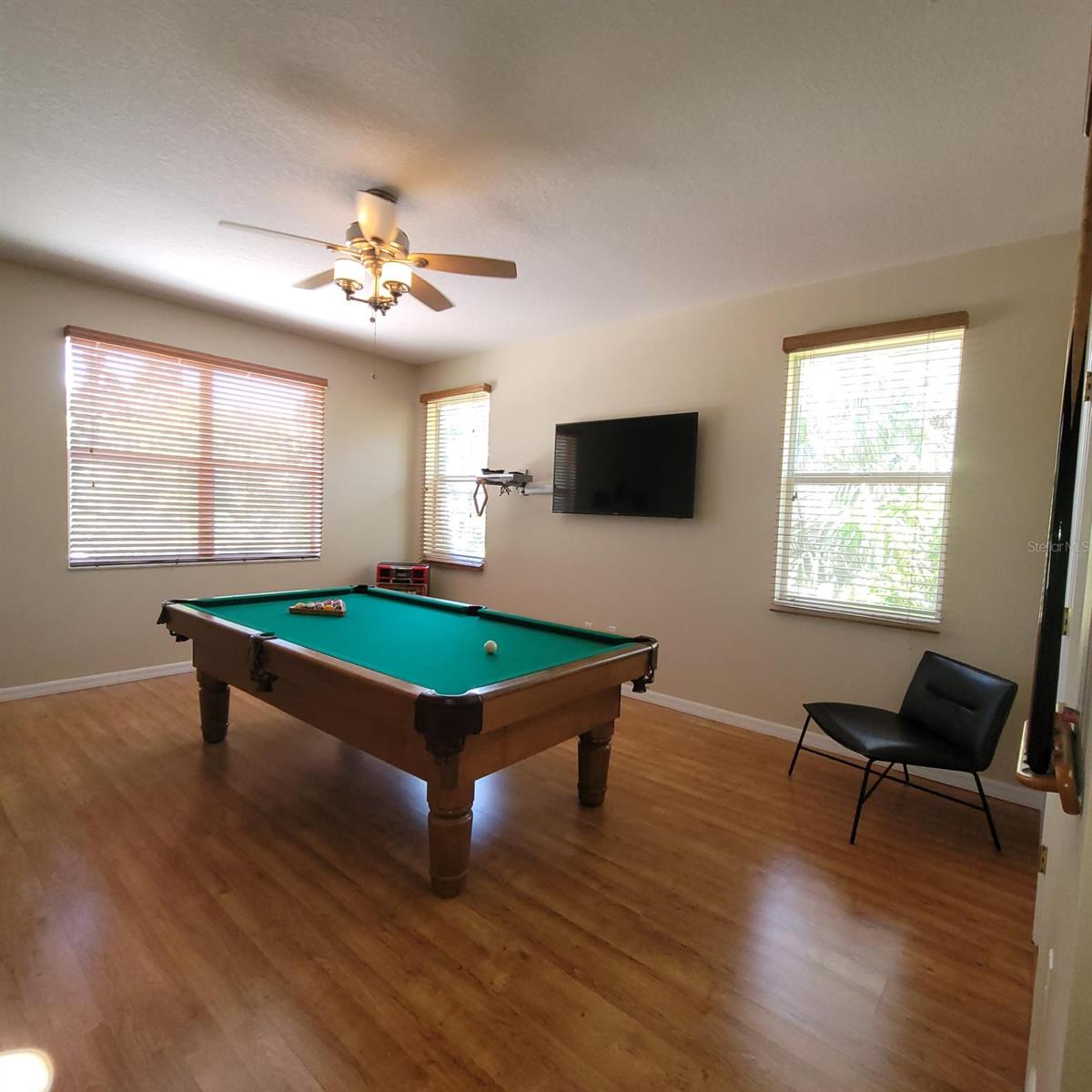 Image 17 of 41 For 3624 Peck Street