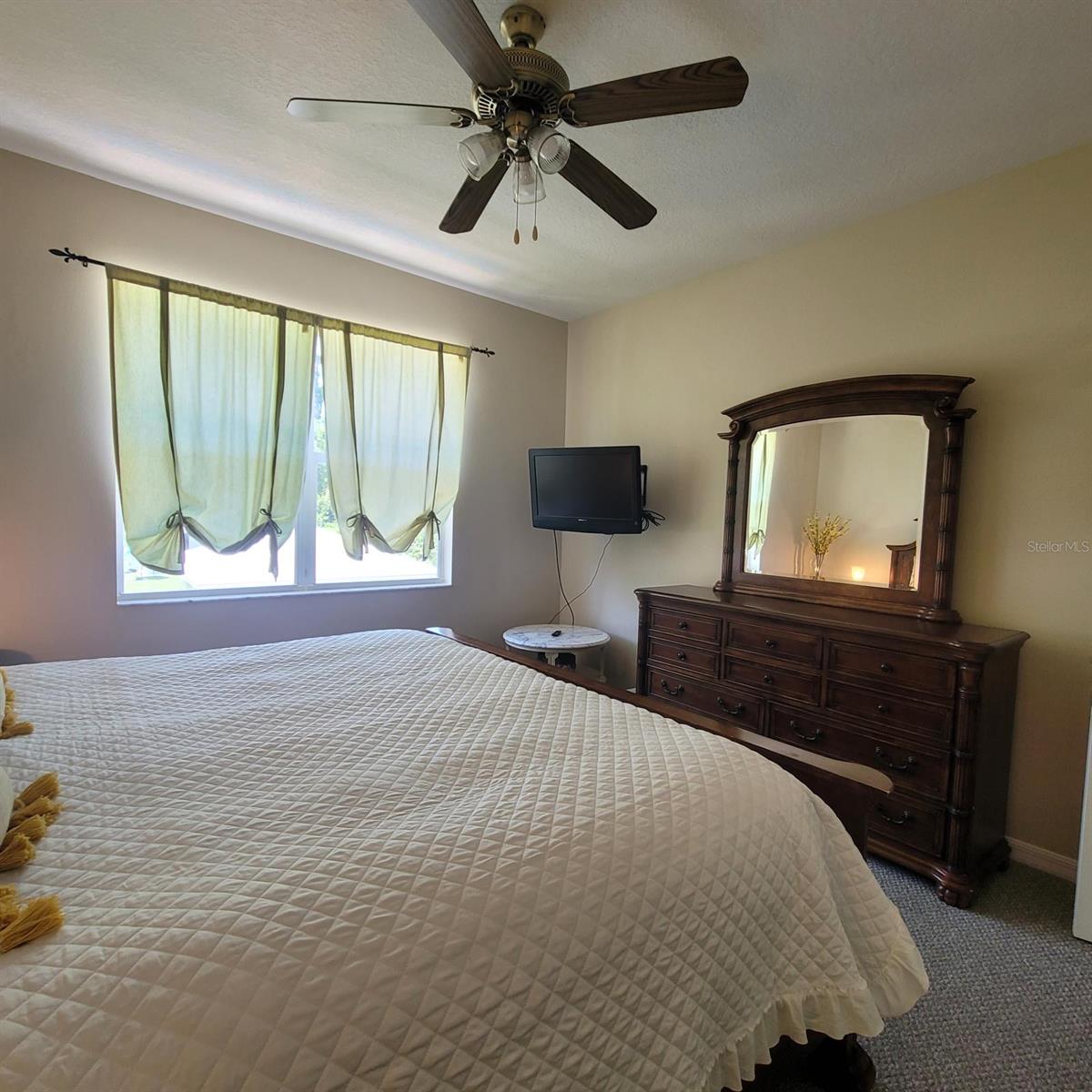 Image 3 of 41 For 3624 Peck Street