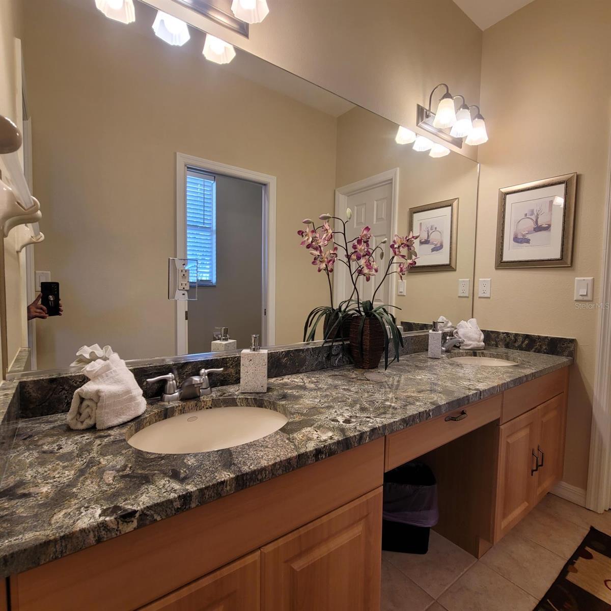 Image 9 of 41 For 3624 Peck Street