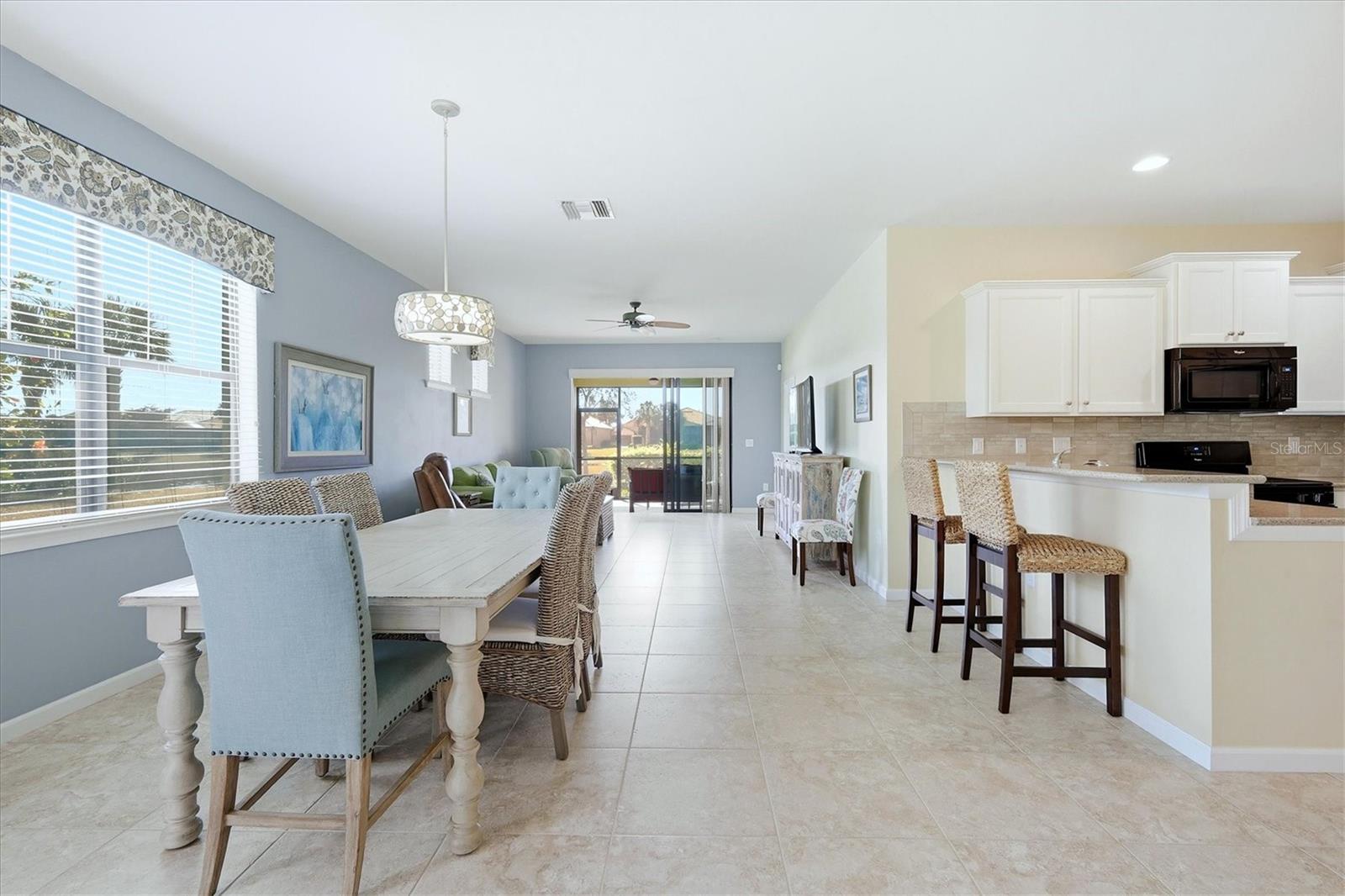 Image 22 of 68 For 17024 Kenton Terrace