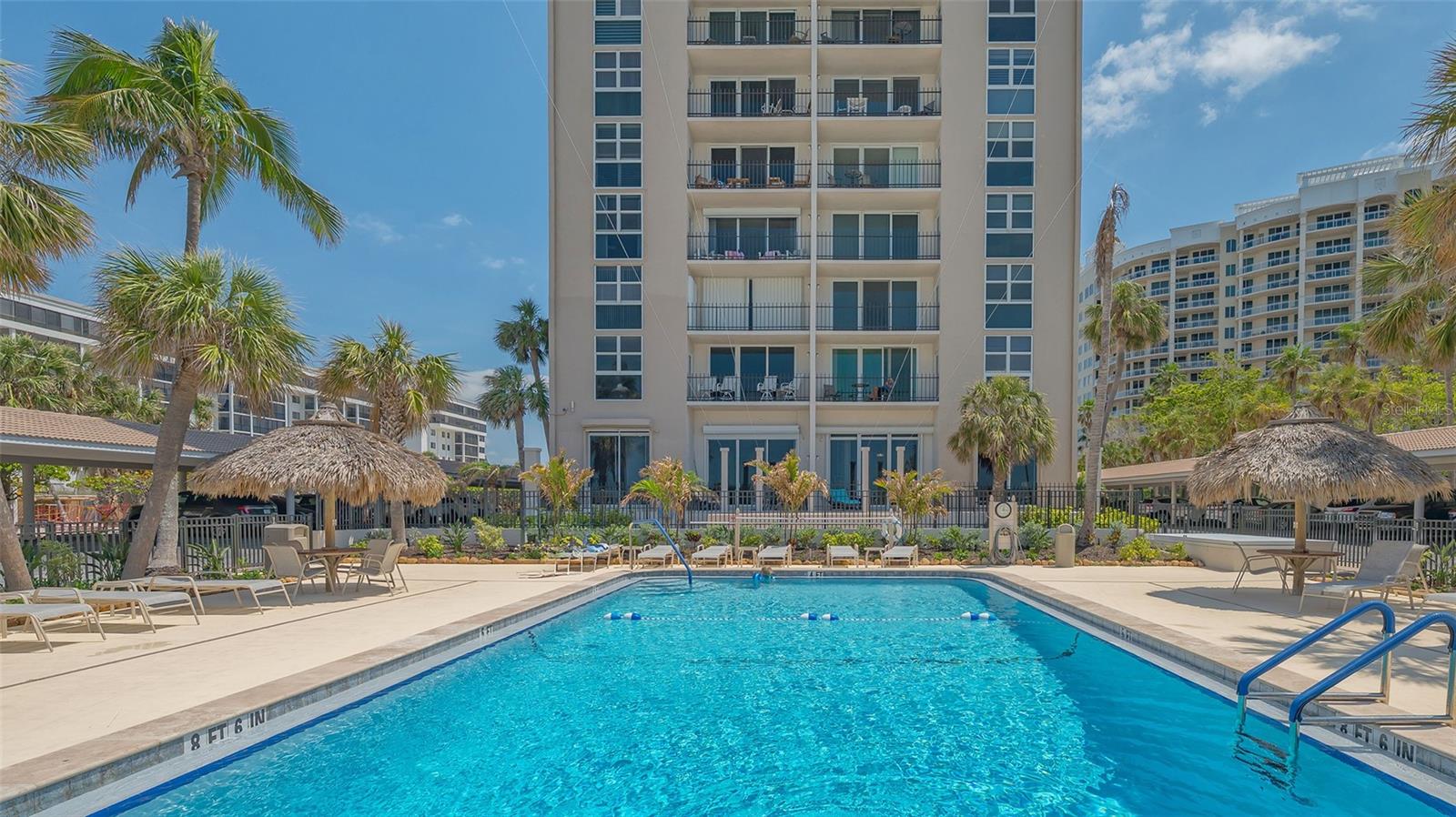 Listing photo id 36 for 1212 Benjamin Franklin Drive 907