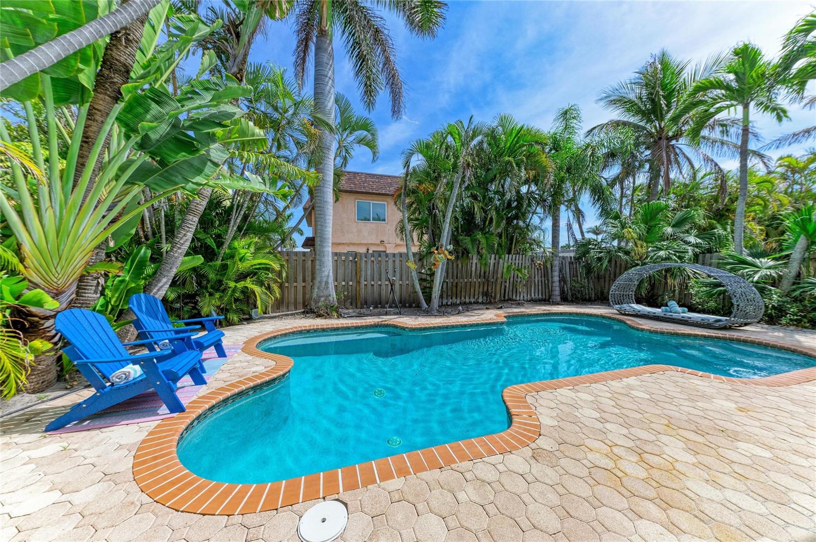 Image 2 of 39 For 2111 Avenue B