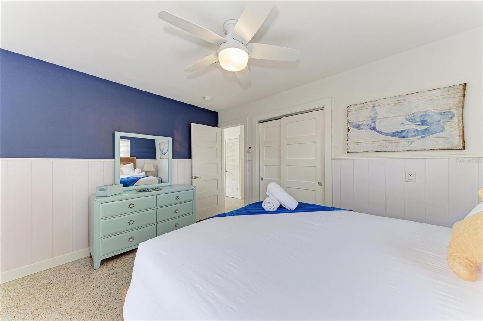 Image 20 of 39 For 2111 Avenue B