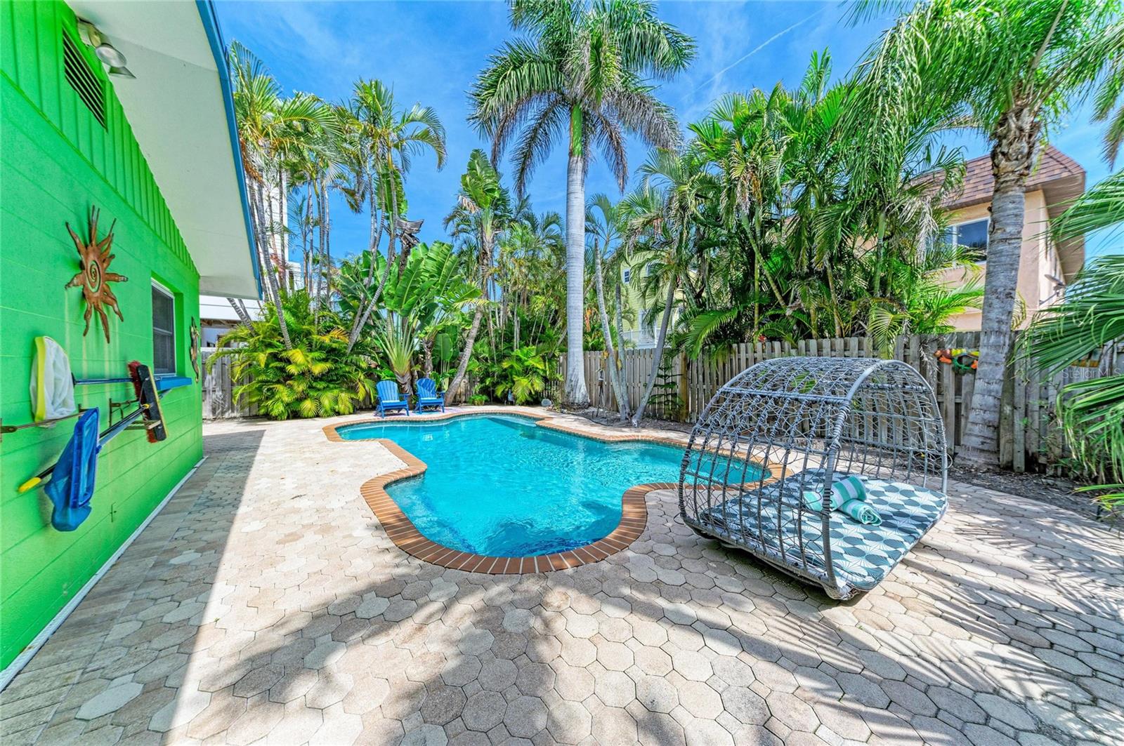 Image 35 of 39 For 2111 Avenue B