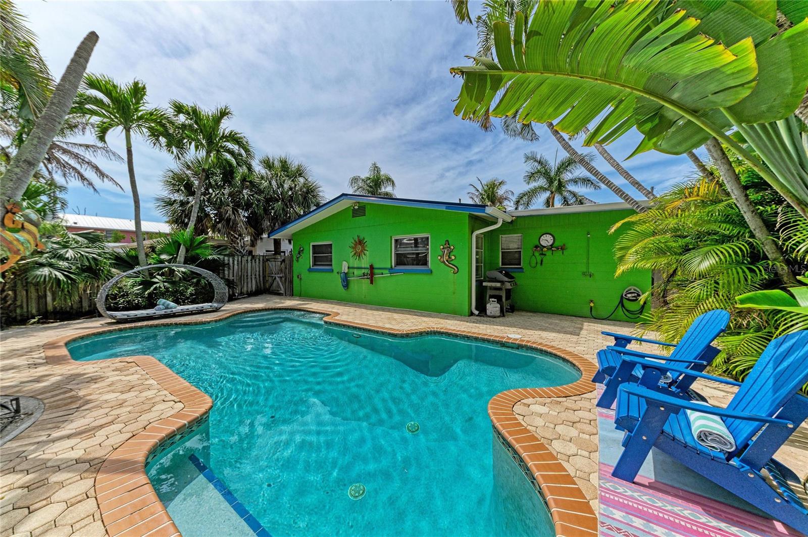 Image 37 of 39 For 2111 Avenue B