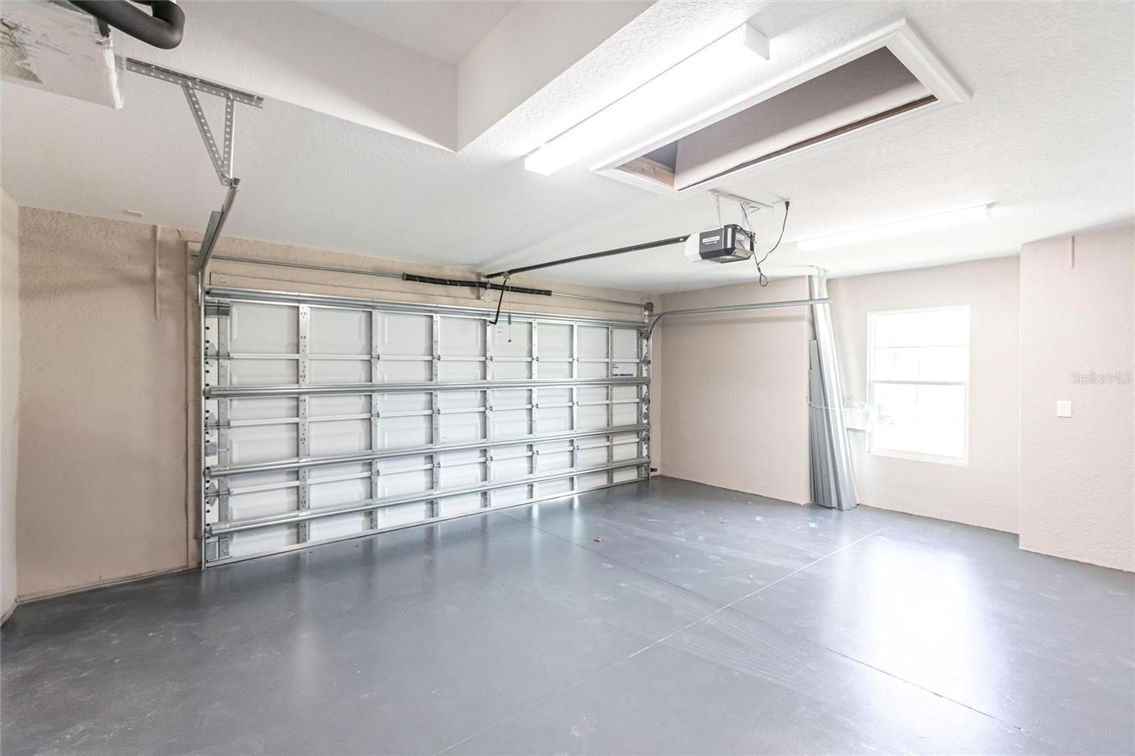 Image 11 of 18 For 2730 Parasol Ln Drive