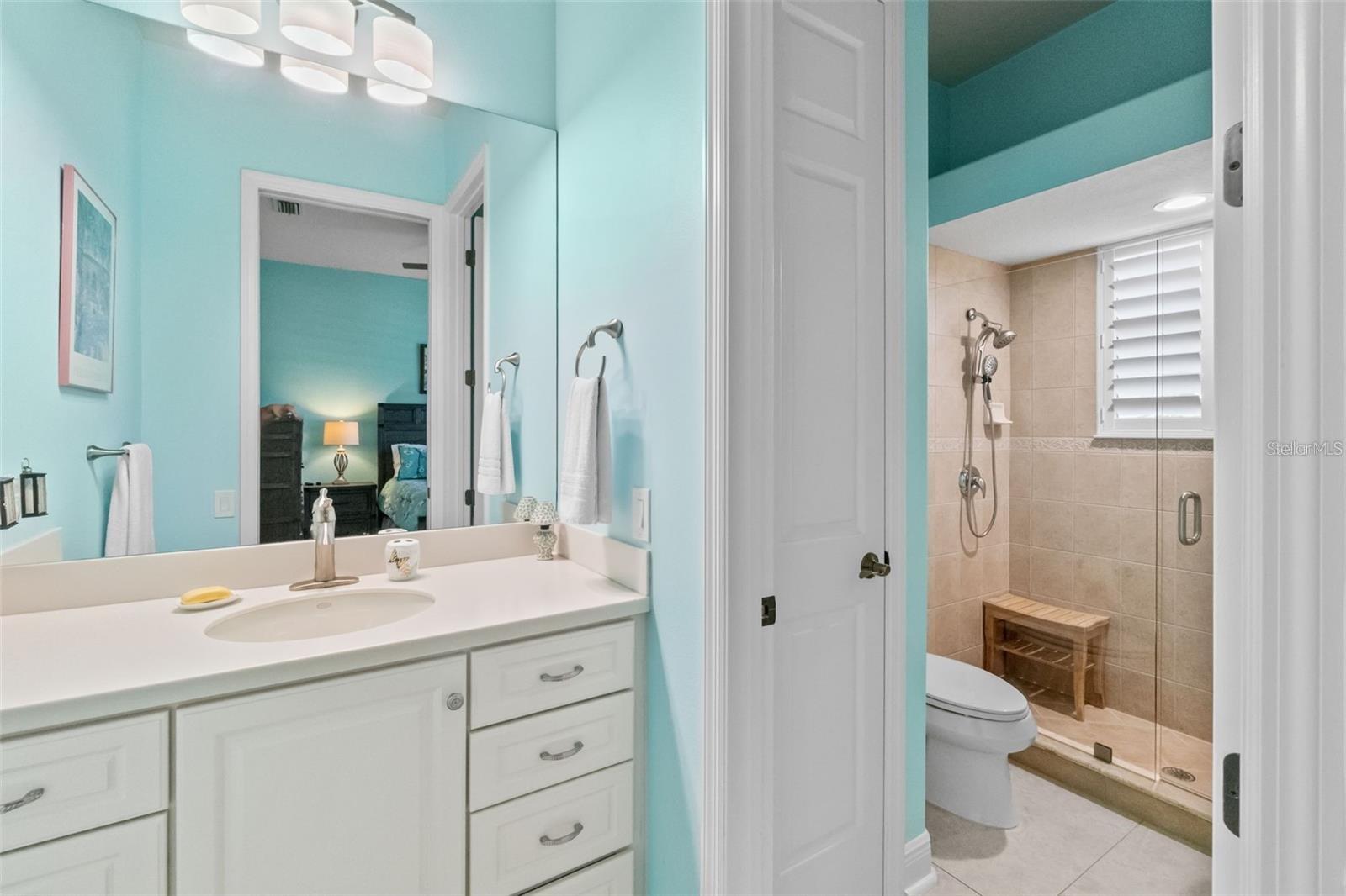 Image 22 of 39 For 6808 Belmont Court