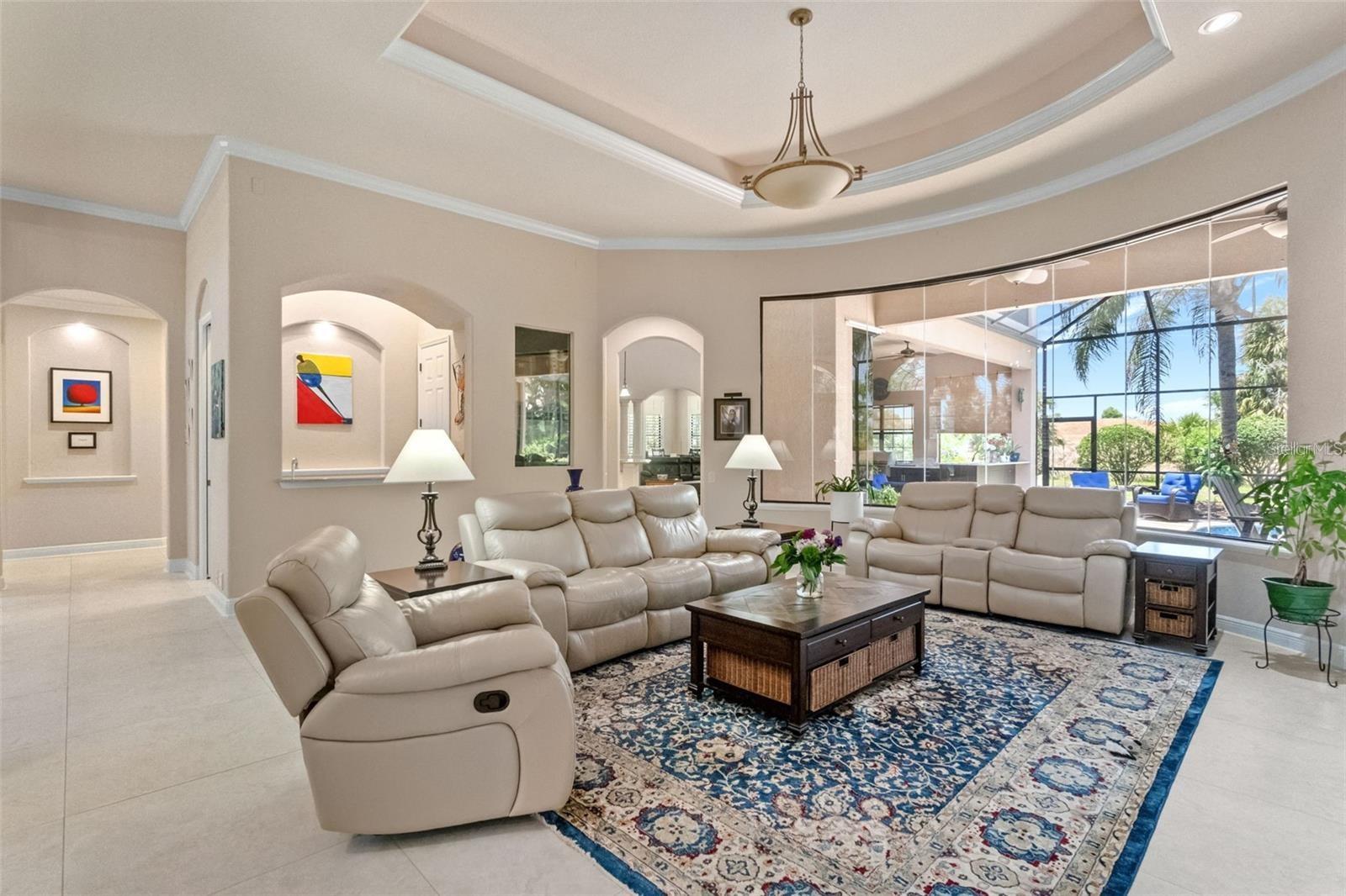 Image 5 of 39 For 6808 Belmont Court