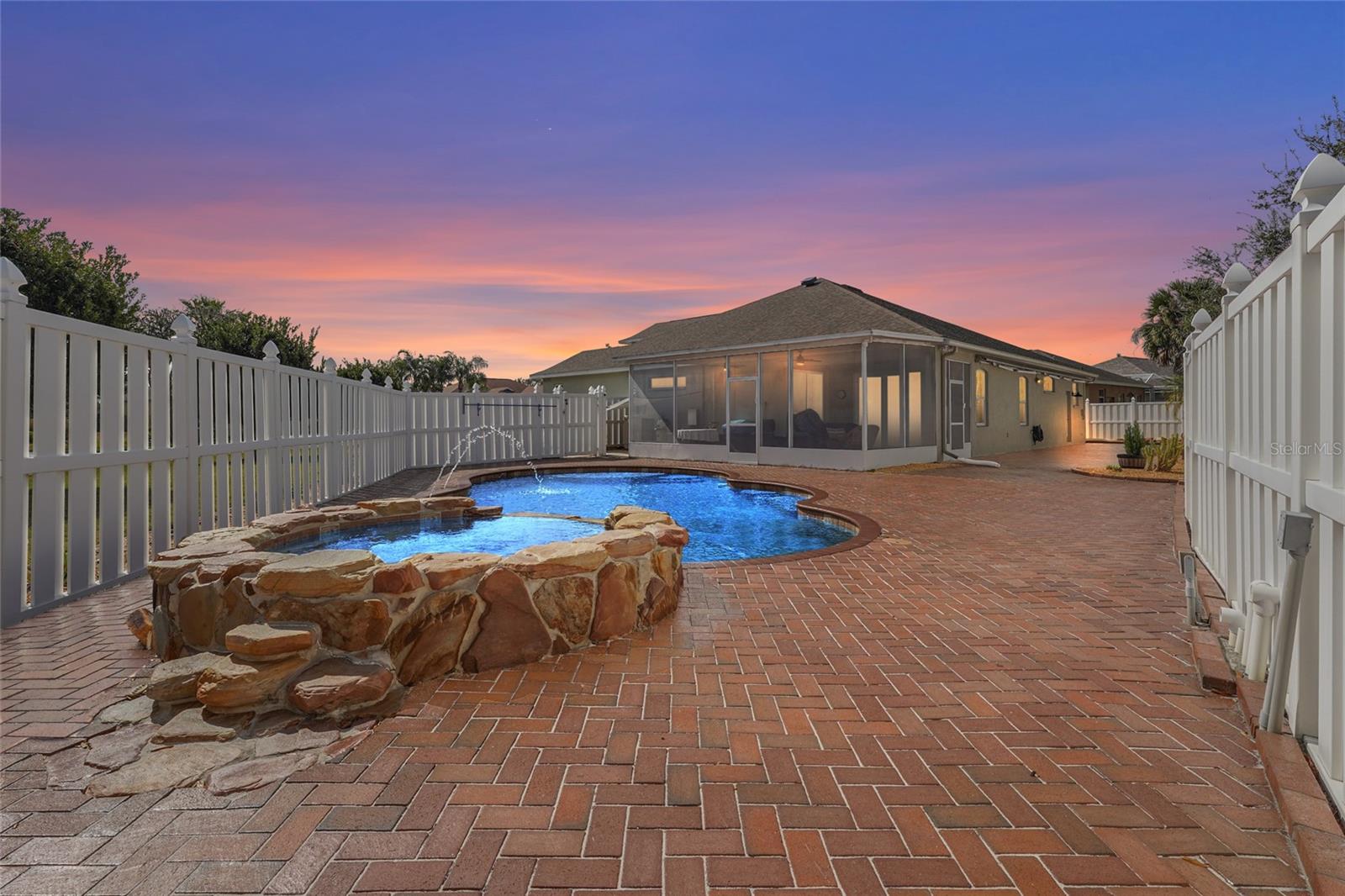 Image 22 of 46 For 515 Planters Manor Way