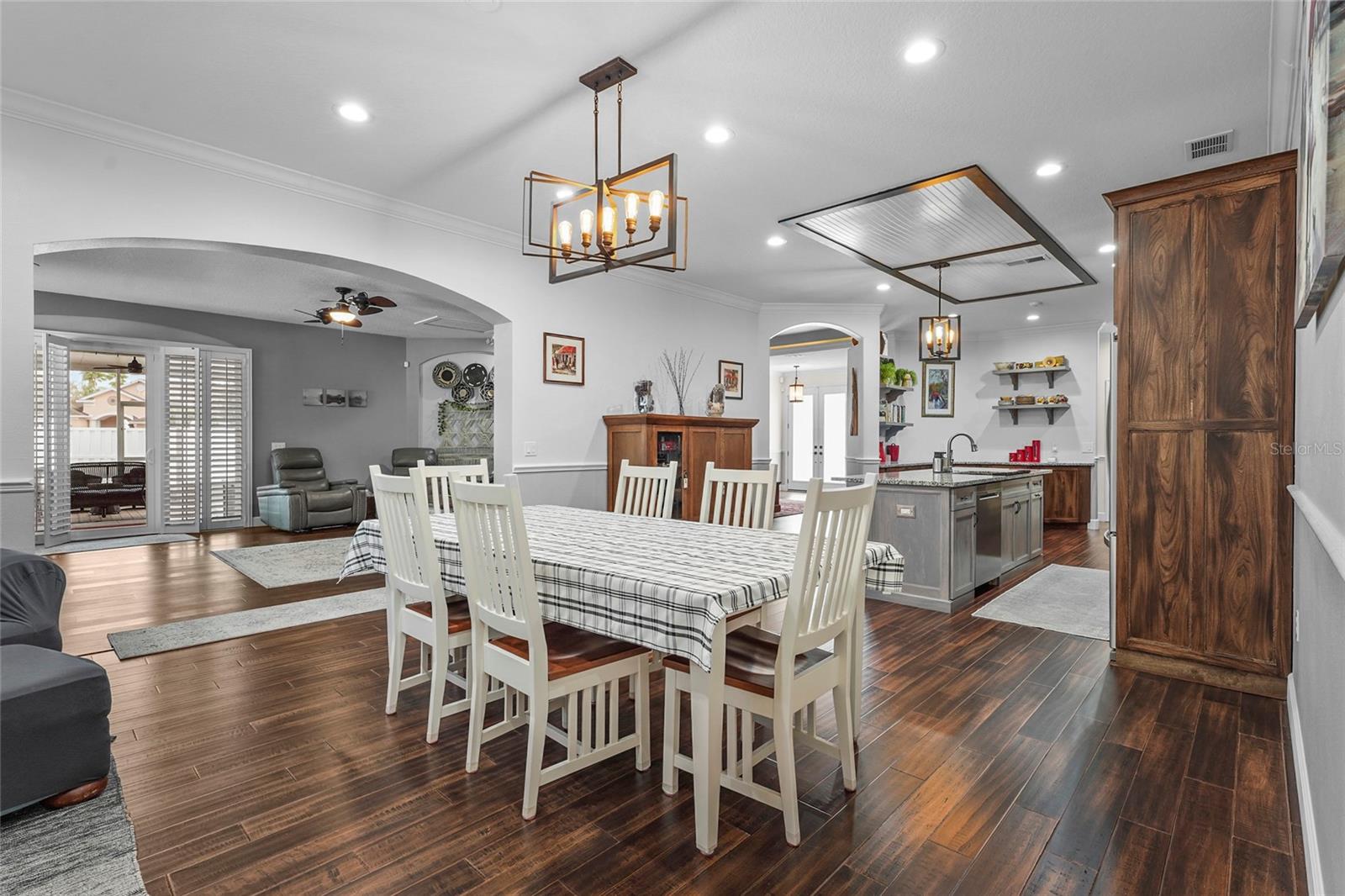 Image 31 of 46 For 515 Planters Manor Way