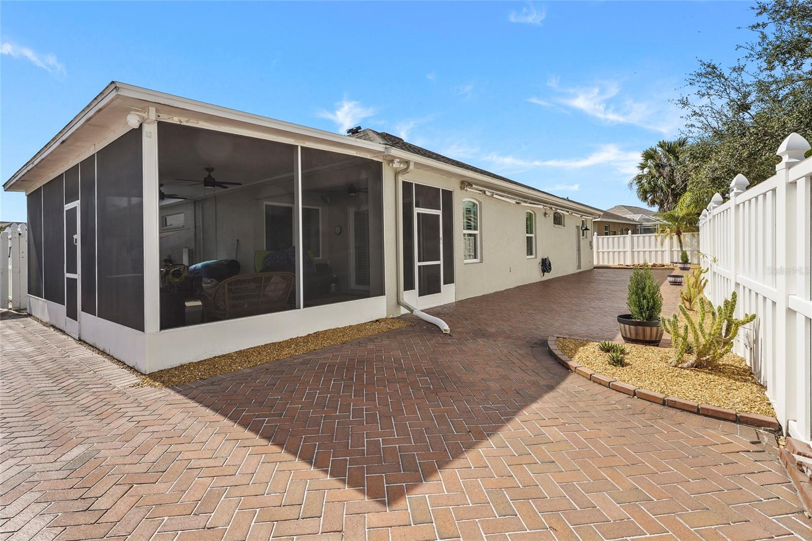 Image 42 of 46 For 515 Planters Manor Way