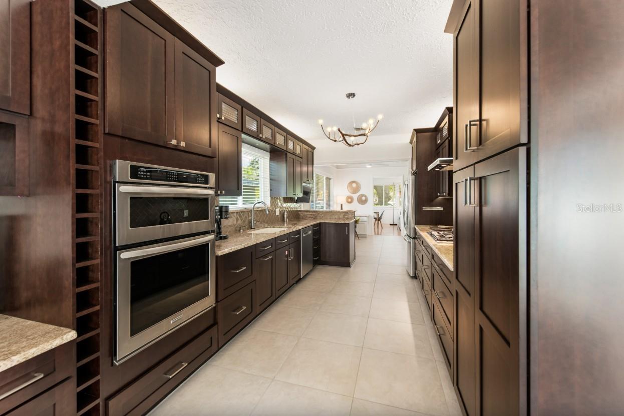 Image 12 of 58 For 140 Blvd Of The Presidents