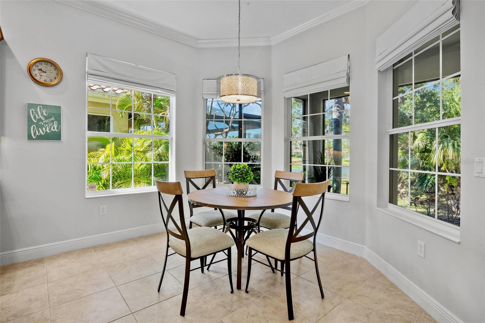 Image 17 of 47 For 5013 Hanging Moss Lane