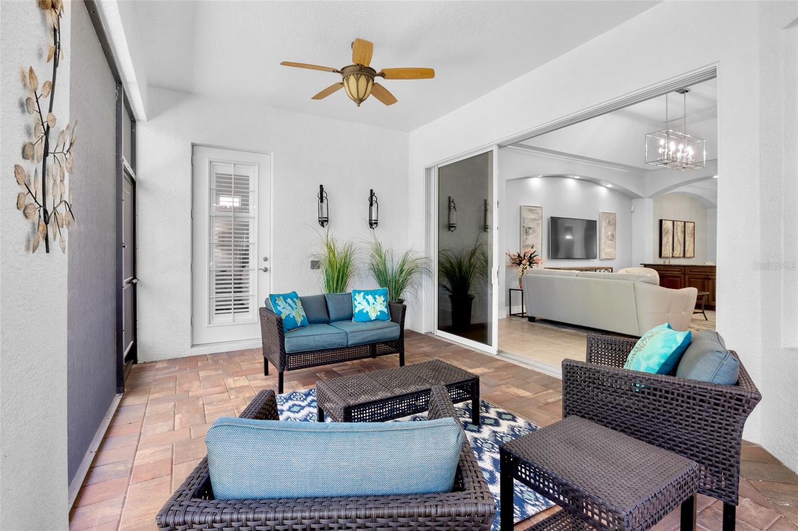 Image 20 of 47 For 5013 Hanging Moss Lane