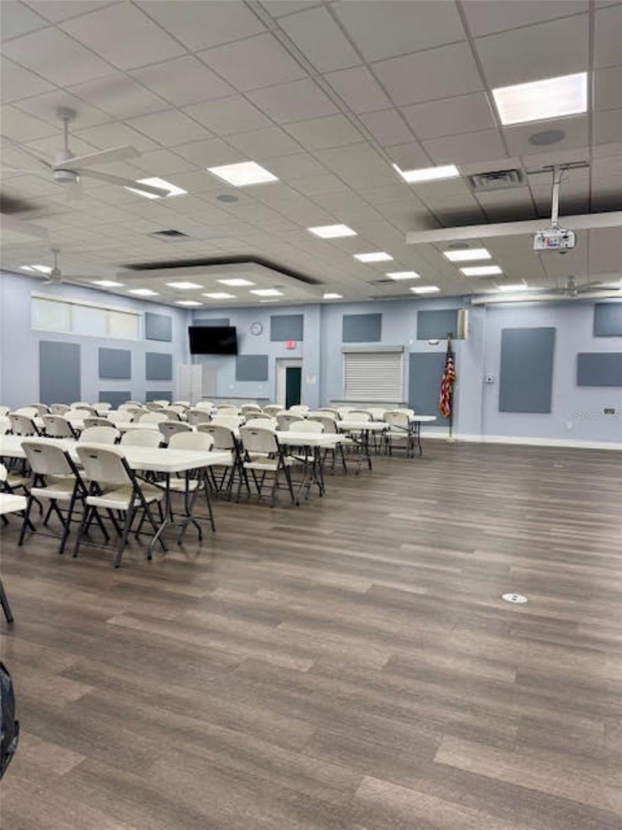 Image 18 of 22 For 5791 Holiday Park Boulevard