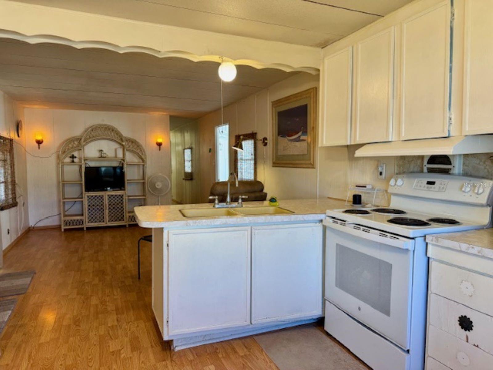 Image 3 of 22 For 5791 Holiday Park Boulevard