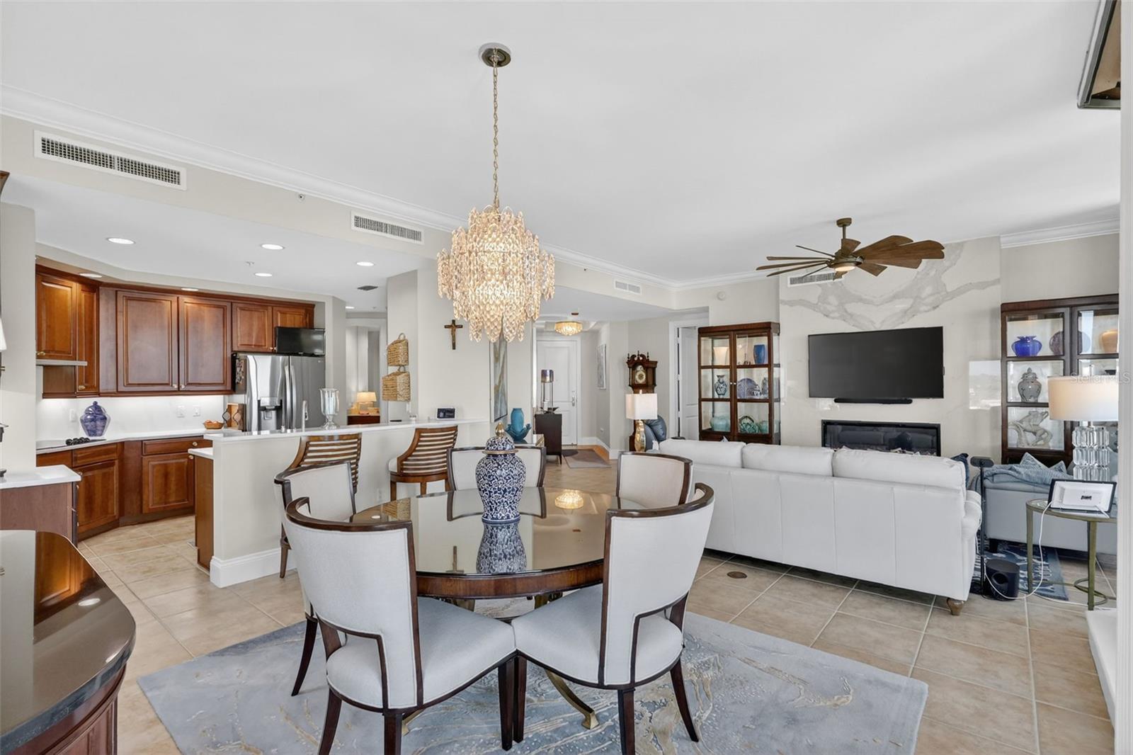 Image 11 of 46 For 130 Riviera Dunes Way 506