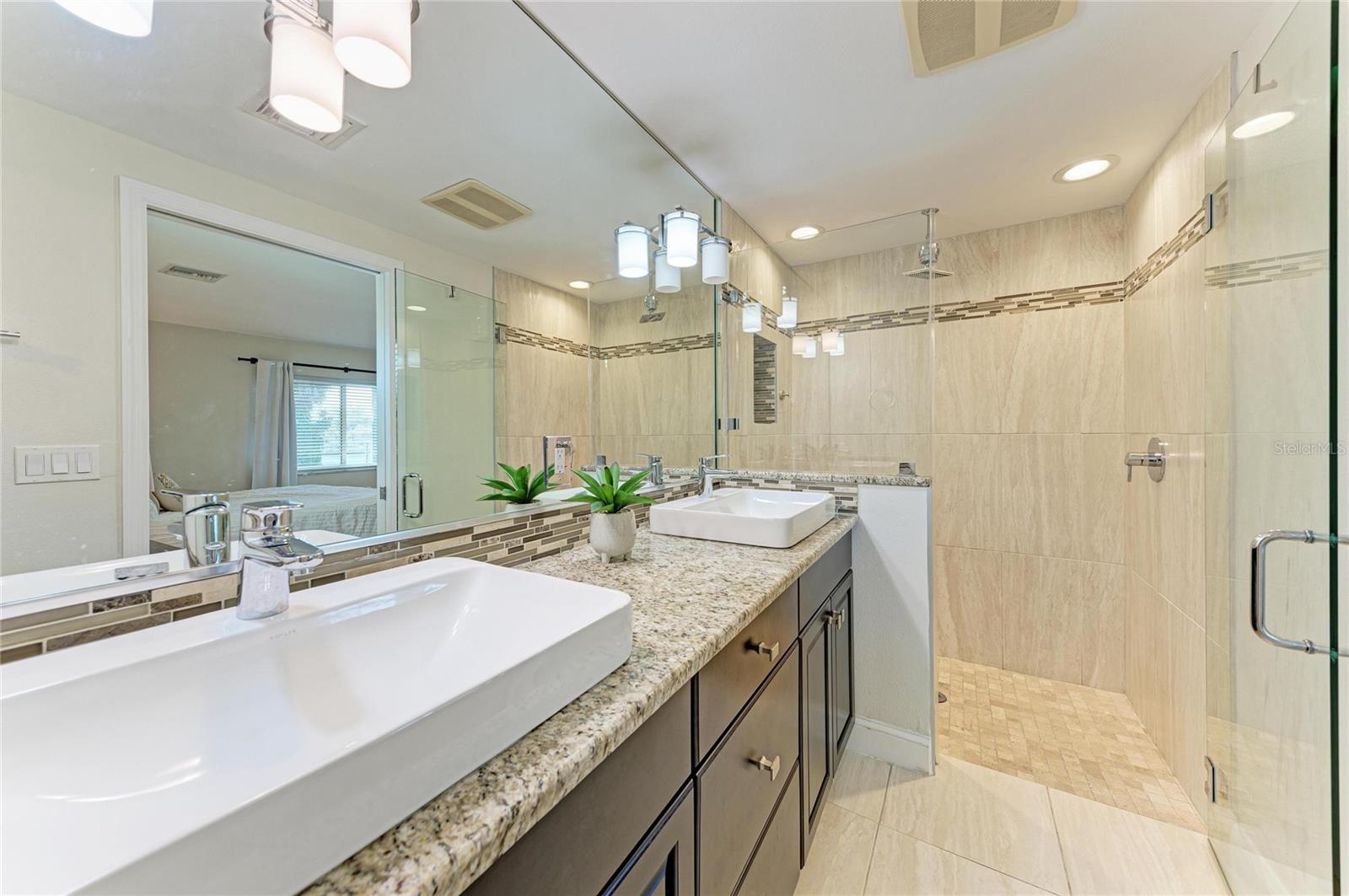 Image 27 of 91 For 5507 Contento Drive