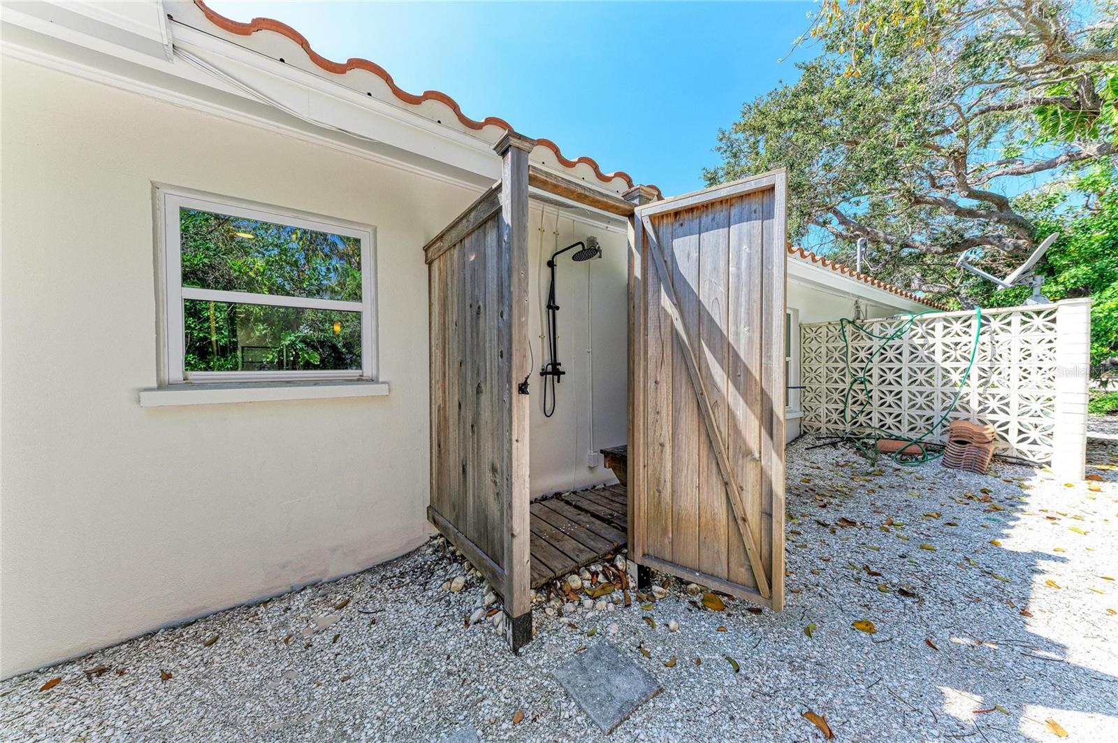 Image 39 of 91 For 5507 Contento Drive