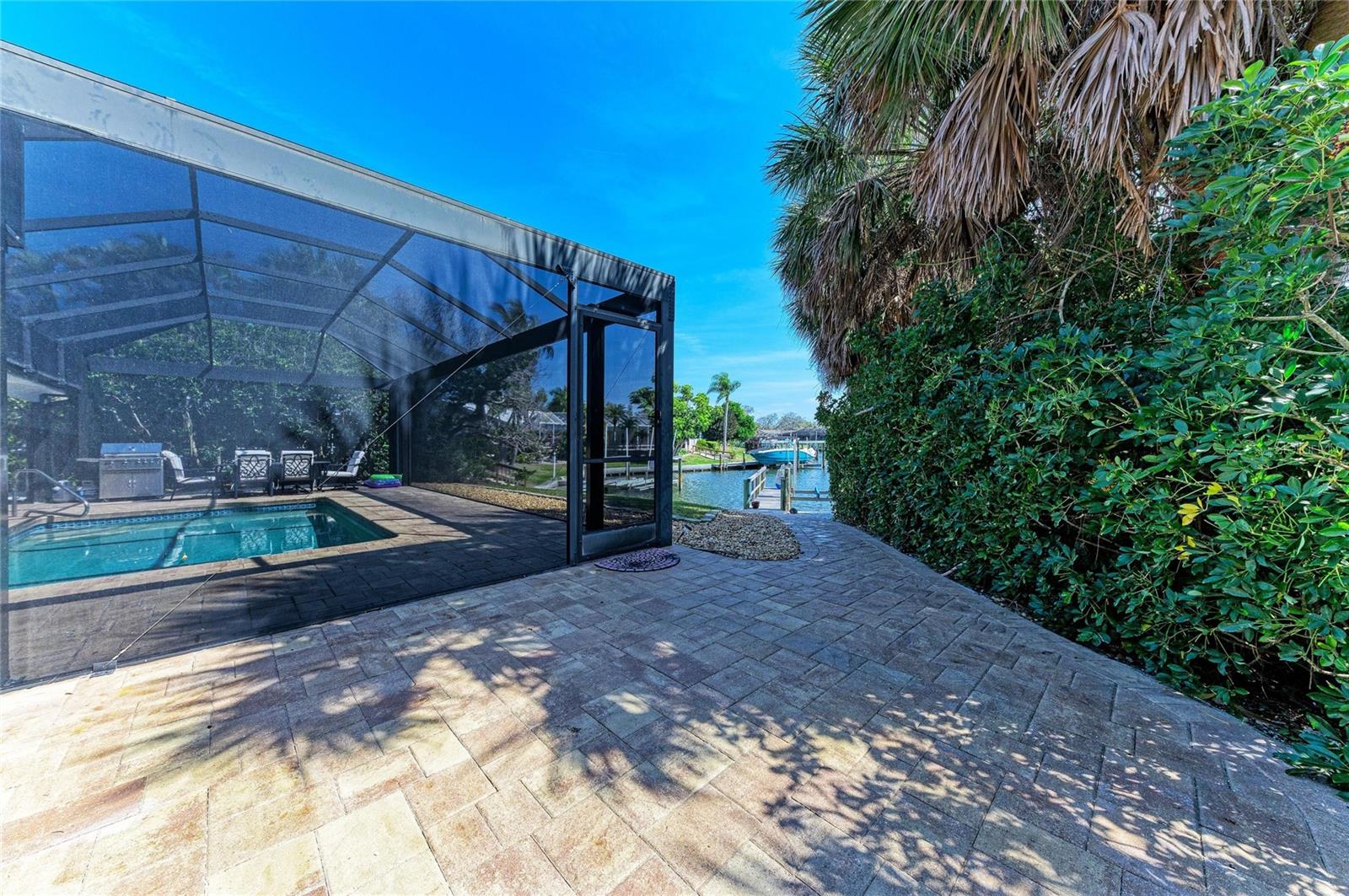 Image 40 of 91 For 5507 Contento Drive