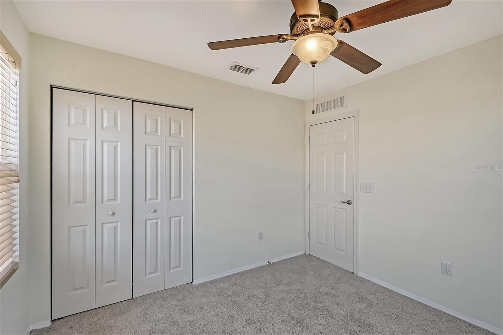 Image 29 of 65 For 8922 White Sage Loop