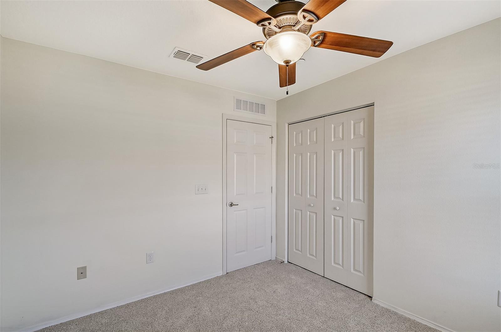 Image 36 of 65 For 8922 White Sage Loop