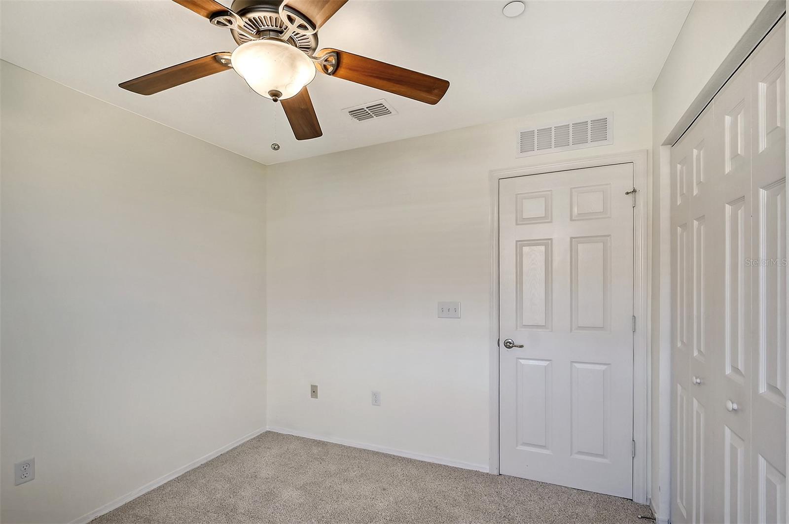 Image 37 of 65 For 8922 White Sage Loop