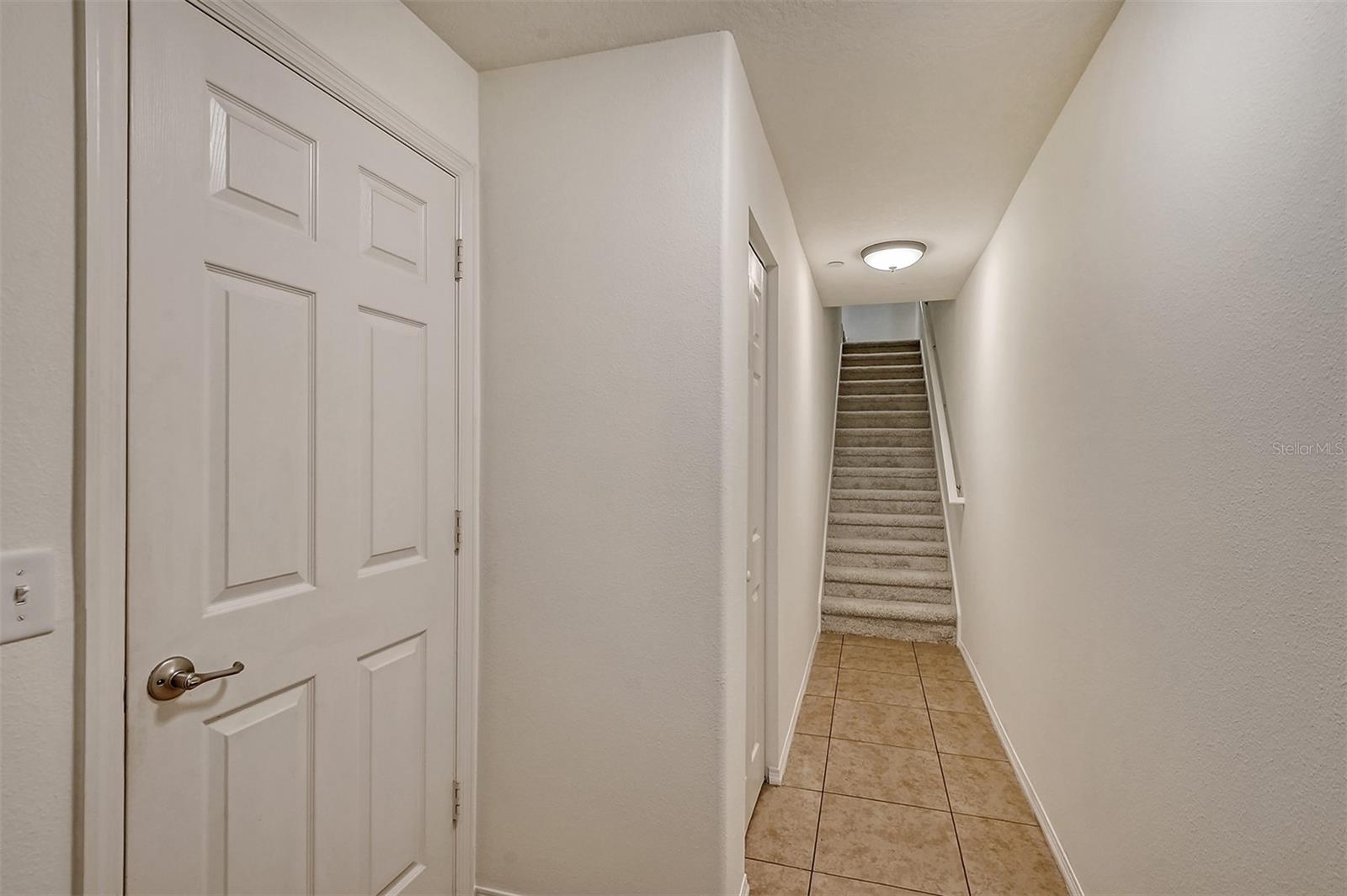 Image 4 of 65 For 8922 White Sage Loop