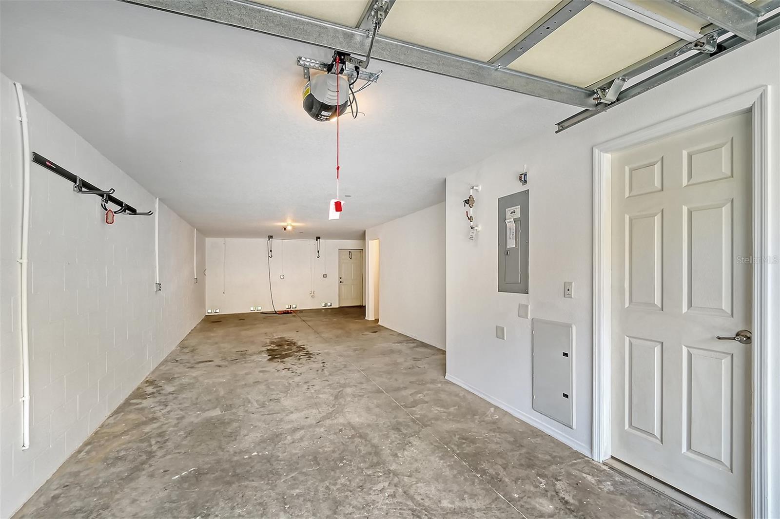 Image 49 of 65 For 8922 White Sage Loop