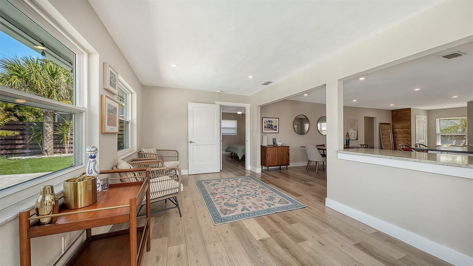 Image 20 of 52 For 6802 Roxbury Drive