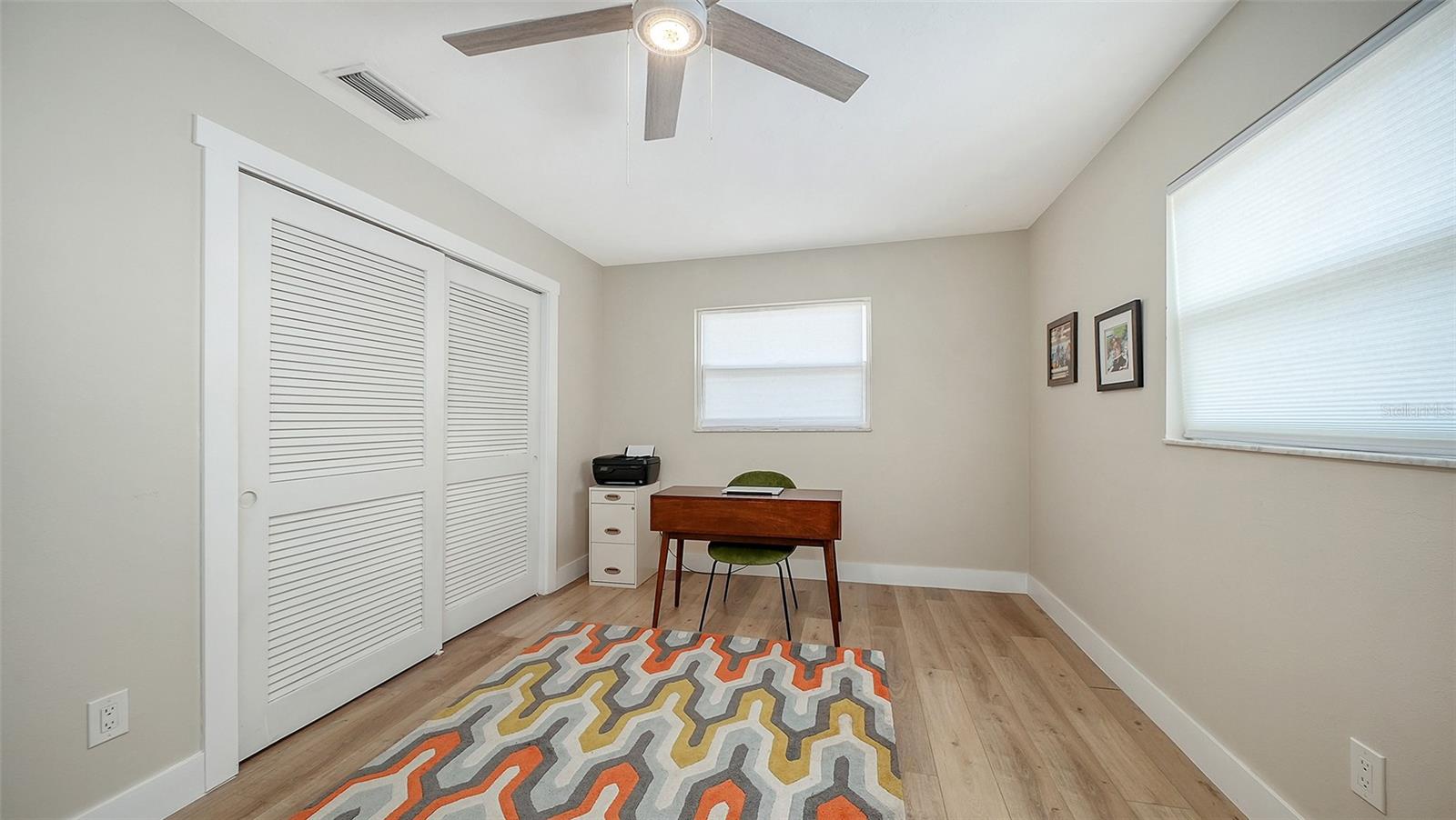 Image 27 of 52 For 6802 Roxbury Drive